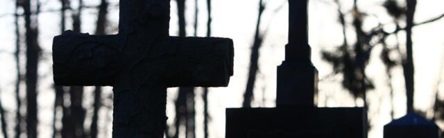 Najveći zadužbinar hrama u rodnom selu nije dočekao njegovo osvećenje: Milutin sahranjen na groblju u Jadru