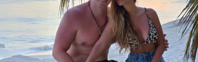 Prizor koji će vas rastopiti: Sloba i Jelena se ljube na Maldivima, oko njih raj "Ja ne znam nikog boljeg..."