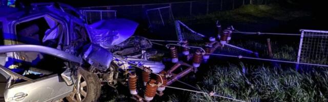 BIO JE VREDAN I DOBAR MOMAK, NIKAD NIJE BRZO VOZIO! Komšije i prijatelji stradalog mladića iz Topole nemi od bola!