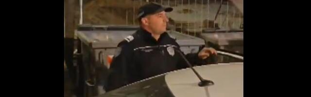 VIDEO: Išunjao se iz policijskih kola u Beogradu, pogledajte reakciju policajca