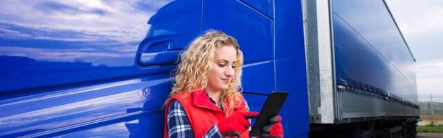 Теретњаци на граници чекају и до осам сати