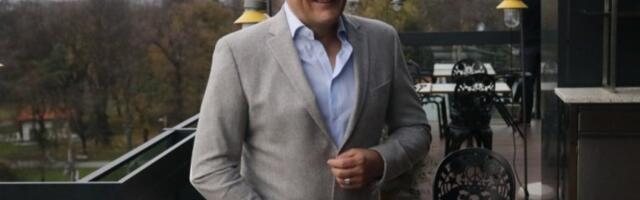 ZA ACA PEJOVIĆA I RAKIJA I VISKI! Evo šta zvezde traže na koncertima - isplivali svi detalji sa TAJNOG spiska: Čola BEZ OVOGA nije hteo da peva (VIDEO)