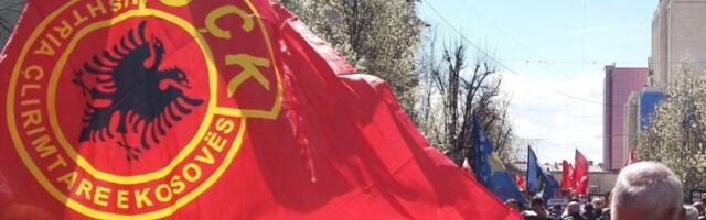 SKANDAL U SKOPLJU! Na protestu studenata Albanaca povici povezani sa OVK i albanske zastave!