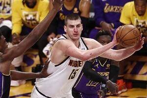 Јокић наставио одличну серију и у победи над Мемфисом