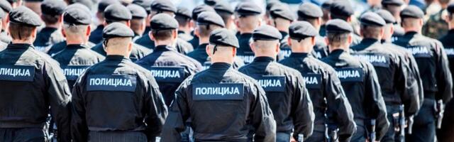 Vlada usvojila izmenu Uredbe: Policajcima veće plate!