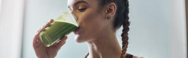 SVAKI DAN JE PILA SMUTI OD BROKOLIJA I KELJA, USLEDILA JE ŠOK DIJAGNOZA: Verovala je da živi zdravo, evo šta se zapravo dogodilo!