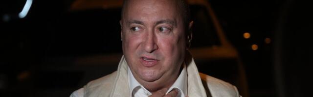 Đani je za zoološki vrt - Pevač udario na Trajkovića: "Pije iz cipele, valja se po podu...."