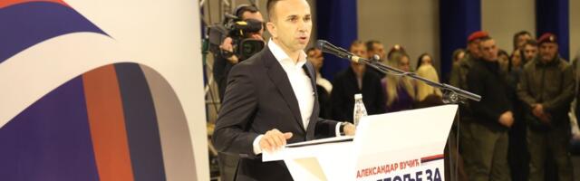 Skandal u Mionici! Blokaderi upali u dvorište Bobana Jankovića (VIDEO)