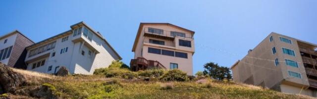 BOŽIĆNI PAKAO U MONAKU! Zemlja se otvara, luksuzne palate pred URUŠAVANJEM! NAREĐENA HITNA EVAKUACIJA! (FOTO)