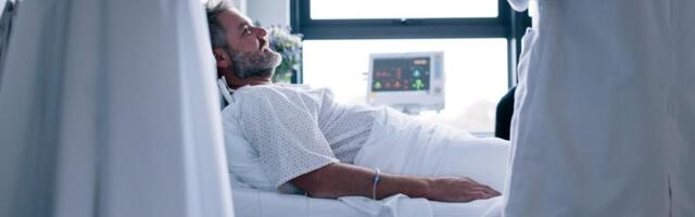 OCU JE OSTALO MESEC DANA ŽIVOTA, ALI I NAKON SMRTI NASTAVLJA DA ŽIVI! Snimak koji je rasplakao svet: Sin kroz AI uradio nešto NEVEROVATNO! (FOTO)