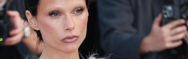 Cipele sa mačjim glavama su najnoviji trend, a ljudi su zgroženi: "Zastrašujuće! Koliko je mačaka stradalo"