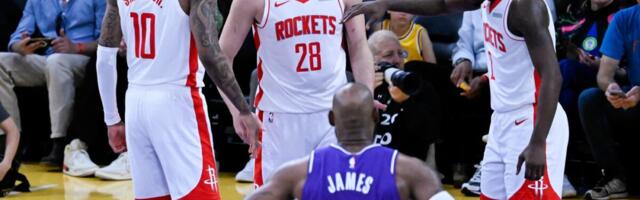 HAOS U NBA LIGI - LEBRON NAPAO "BEJBI JOKIĆA": Žestoka rasprava usred meča! Džejms žestoko zagrmeo zbog Turčina, snimak obišao čitavu planetu! (VIDEO)
