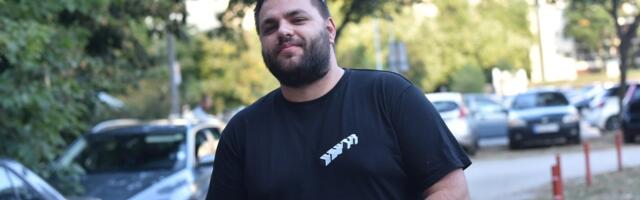 Srpski muzičar (41) se ženi FATALNOM PEVAČICOM IZ ANGOLE: Gledali ste je u popularnom muzičkom takmičenju (FOTO)