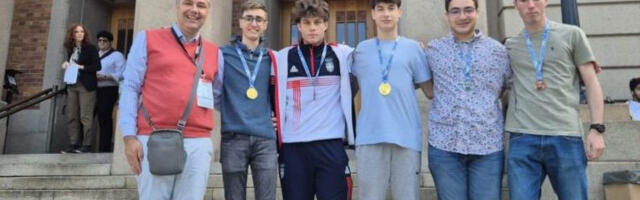Đaci iz Srbije briljirali u Švedskoj i Singapuru: Osam medalja na olimpijadama iz fizike i matematike