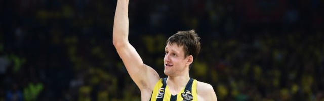 Veseli pokosio konkurenciju i uzeo MVP nagradu