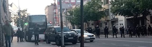 Pismo studenata iz Niša i Prokuplja službama bezbednosti: “Za narod, sa narodom — bez koraka nazad jer nazad je Ćacilend“