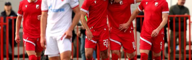 GOL O KOM BRUJI SRBIJA! Igračima Zvezde se zavrtelo u glavi posle serije magičnih driblinga: Da li ste znali da desetka Dobanovaca igra i za Partizan?! (VIDEO)