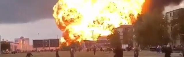 BENZINSKE PUMPE U PLAMENU! Žestok napad sa svih strana, građani beže u panici u skloništa! POTPUNI HAOS (VIDEO)