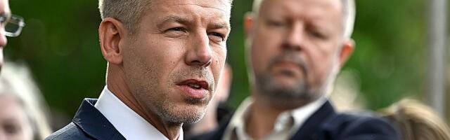 Mermer, zlatni plafoni i terase: Mađar traži ostavku predsednika Vrhovnog suda