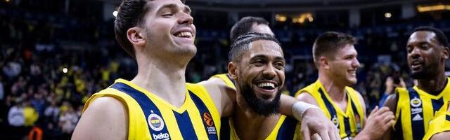 Fener dodatno oslabljen protiv Zvezde