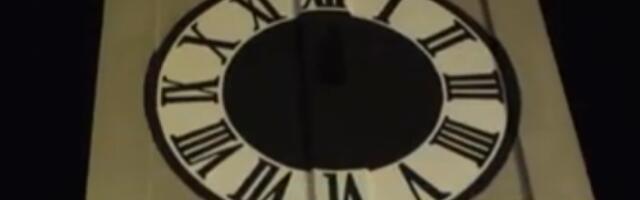 ŽENA (35) PALA SA CRKVENOG TORNJA! Drama u crkvi Svetog Petra: Spasioci je izvlačili zip - lajnom (FOTO)