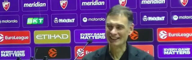 Srpski novinar nasmejao trenera Olimpijakosa: "Samo da kažem Barcokasu da sam novinar, a ne navijač"