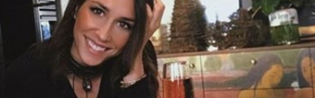 VELIKI POVOD ZA SLAVLJE KOD TEODOSIĆA! Jelisaveti SVI ČESTITAJU - LEPE VESTI! Ona PRESREĆNA! (FOTO)