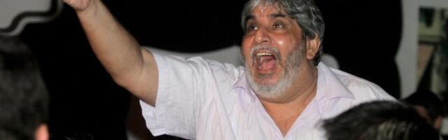 NEKRUNISANI KRALJ SPLAVOVA PRETI ESTRADI! U rukama drži MOĆNO ORUŽJE, kad se ovo OBJAVI, neće biti dobro