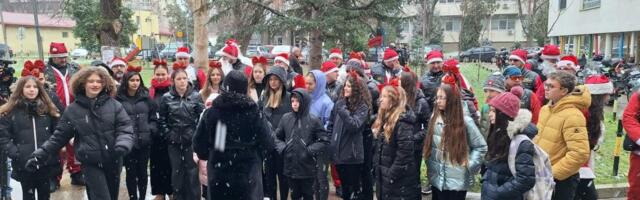 Uživanje je gledati: Šta sve može Deda Mraz u Srbiji (VIDEO)