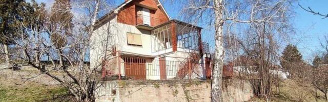 Prodaje se velika kuća za 62.000 evra na top lokaciji: Uknjižena je i ima ogroman plac