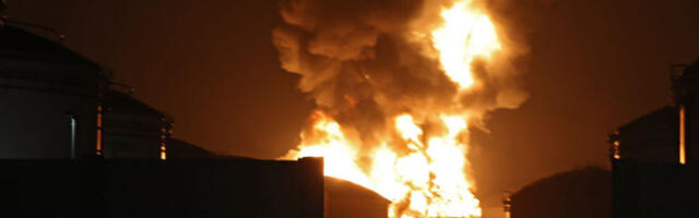 Напад на Емирате: ПВО пресрела девет балистичких ракета и 35 дронова