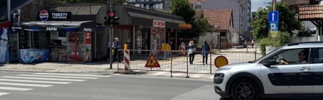 Deo ulice Milovana Gušića i dalje zatvoren za saobraćaj - Evo do kada (VIDEO)