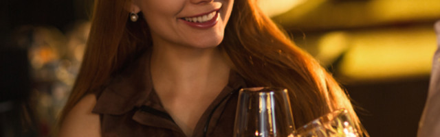 Dopratio mladić Mujinu ćerku do zgrade i stali pred vrata da još malo proćaskaju, a onda je pukla bruka...