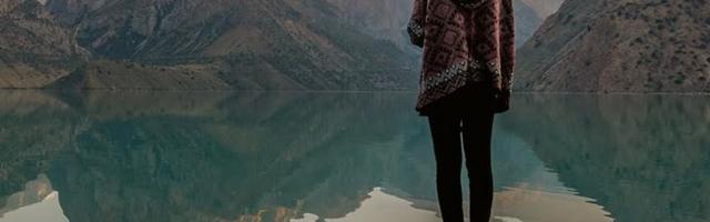 PONESI CEO SVOJ ONLINE ŽIVOT SA SOBOM