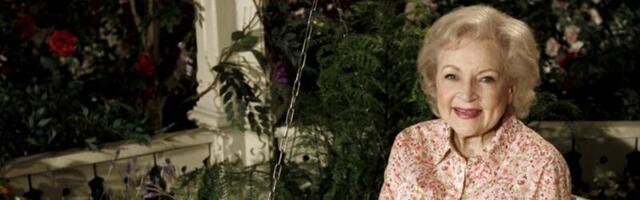 Šta je "Betty White Challenge" koji je preplavio društvene mreže?
