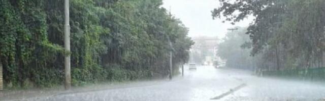 NAPLJU STE, A POČEO JE DA PADA GRAD, EVO KAKO DA SE ZAŠTITITE! Poštujte ova pravila ako hoćete DA SAČUVATE GLAVU!