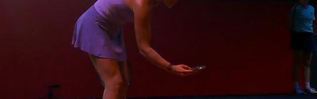 Ovo do sada nikada niste videli u istoriji tenisa, Sabalenka posle svađe sa sudijom uzela telefon...