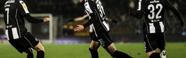 Partizan ne da prvo mesto: Crno-beli jedva slomili Napredak