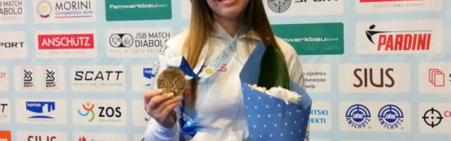 Александра Хавран и Алекса Ракоњац најуспешнији стрелци Србије 2025.