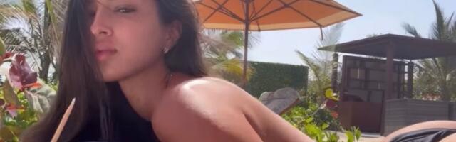 Vreli snimak Đine Džinović u toplesu: Ne može da obuzda grudi, a dole tanga bikini! Od prizora padaju vilice