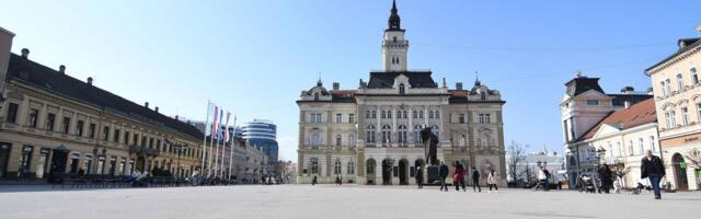 Novi DSS: Novi Sad je pred finansijskim slomom, funkcioniše na granici održivosti