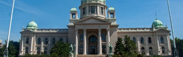 Usvojen Zakon o zaštiti ćirilice