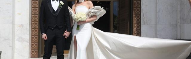 Sofronijević i Kosana obavili i građansko venčanje: Oko njih "suvi luksuz", ona odlučila kako će se prezivati