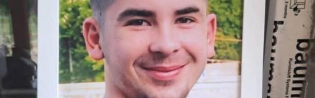 "SPREMAM TI TORTU SINE, KAO I UVEK, ALI GDE DA JE DONESEM?"Bolna poruka majke Danijela (17) koji se utopio kod Paraćina!