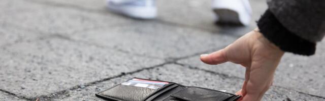 Našao novčanik na ulici i odneo ga u policiju: Kad su policajci videli šta je unutra odmah su uhapsili vlasnika