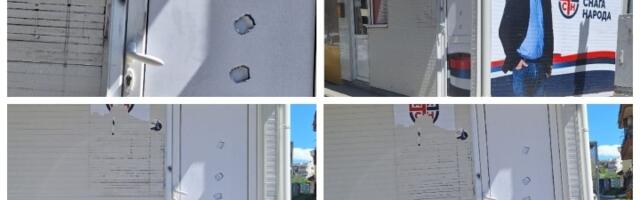 Demolirane Nestorovićeve prostorije u Mirijevu (FOTO)