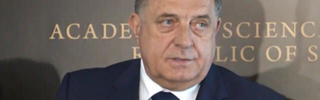 Додик: Неизвесна посета САД због болести мајке