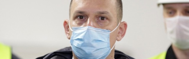 KAD LONČAR OBEĆA "Milion vakcina u januaru!"