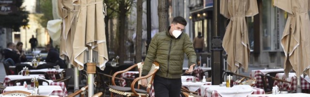 Krizni štab doneo nove mere: i dalje nema otvaranja kafića, menja se radno vreme tržnih centara