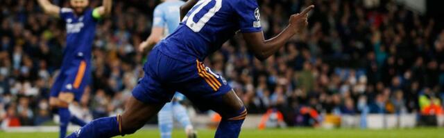UŽIVO - Liga šampiona: Mančester Siti - Real Madrid 3:2, Vinisijus seo na skuter i poništio Fodena